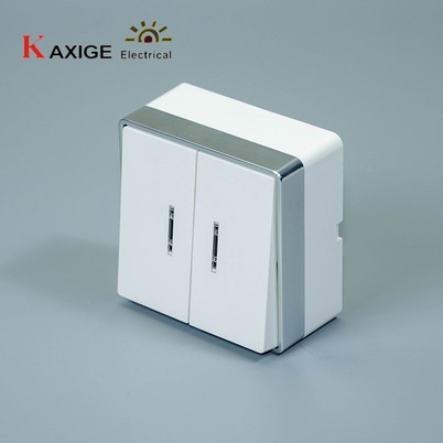 73 V 2 jõugu lüliti lambi indikaatoriga